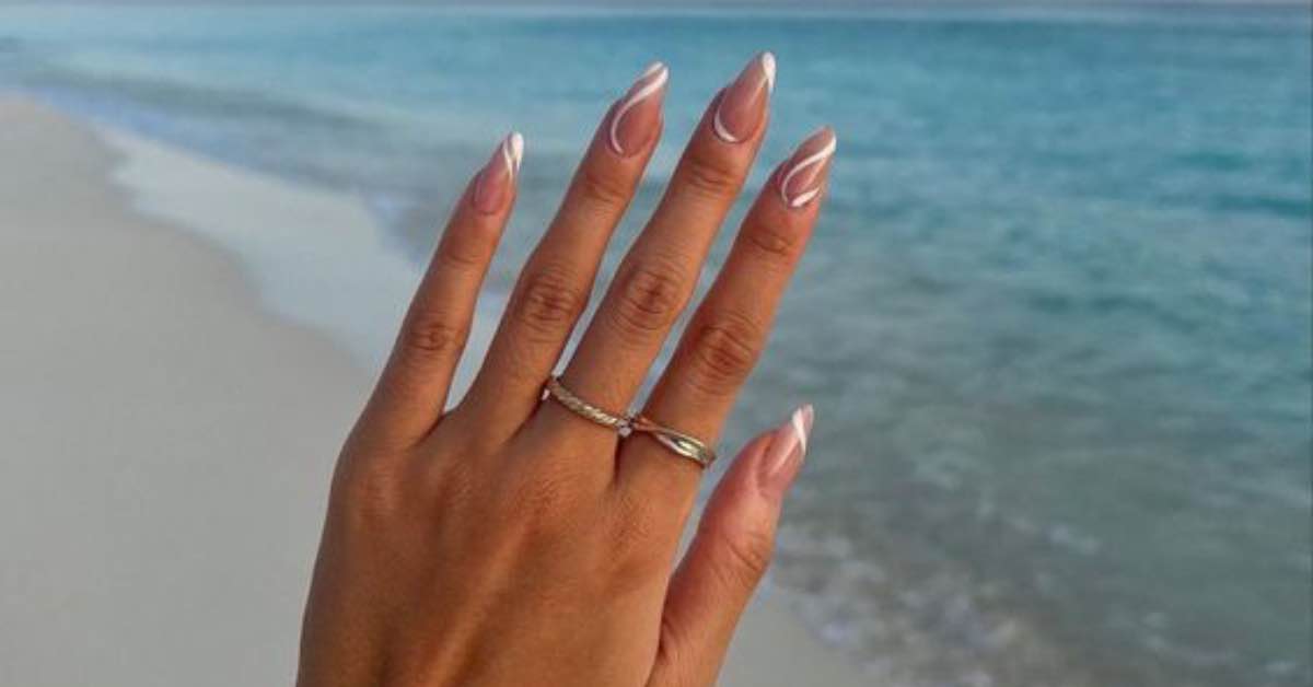 beach wedding nails