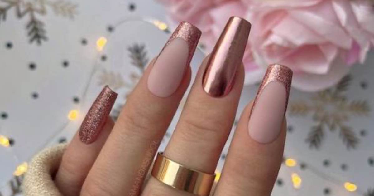rose gold wedding nails